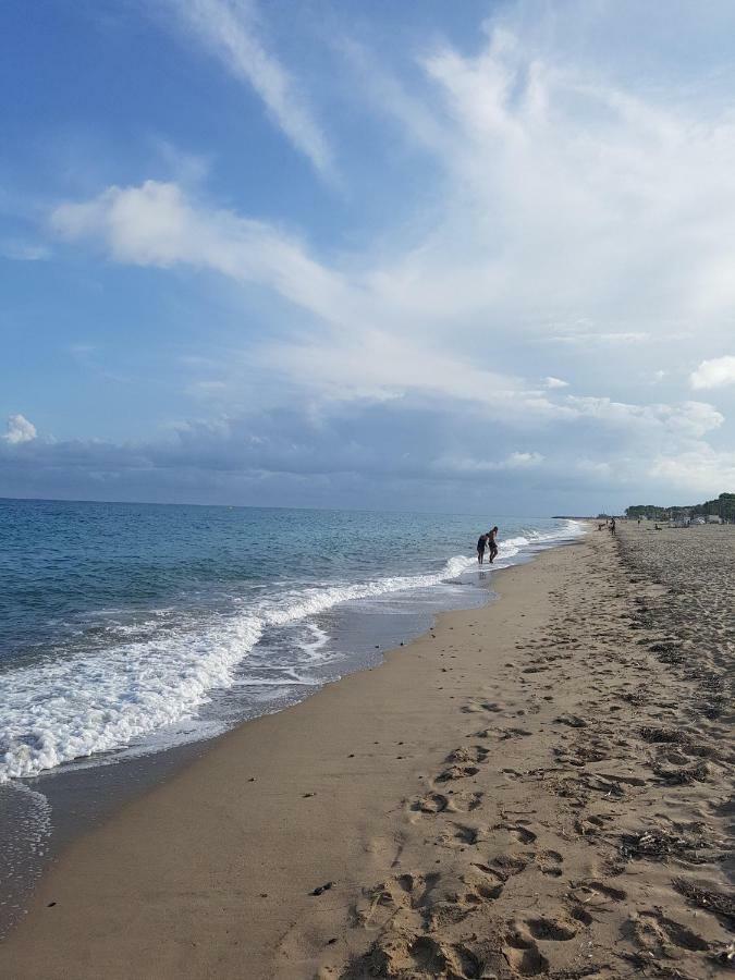 Los Flamencos, Frontal Al Mar Y Playa A 10 Metros Miami Playa Екстер'єр фото